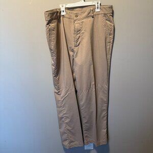 Under Armour Khaki Pants  36/30